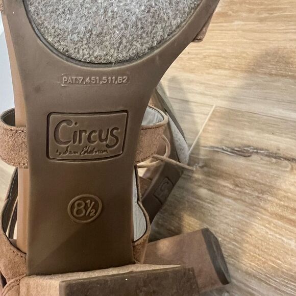 Circus by Sam Edelman Emilia Golden Carmel Strappy Heeled Sandals Size 8.5 - Picture 8 of 10